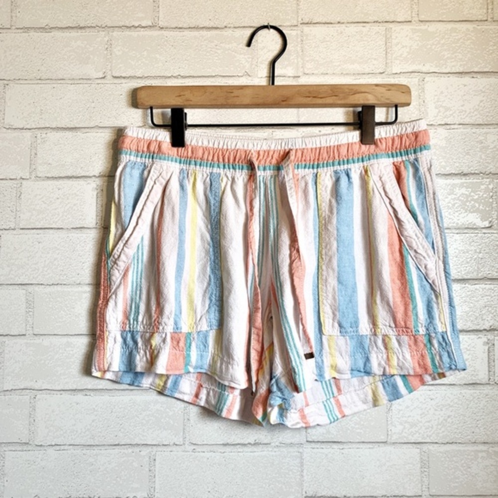 St. John's Bay Pastel Striped Linen & Rayon Women's Beach Casual Shorts
